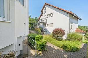 Wohnen mit Atmosphäre und Weitblick am Giersberg: 4ZKB mit EBK, Dachterrasse, Stellplatz und Garten – Edith-Langner-Straße 73, 57072 Siegen, Siegen – Vorschaubild 18