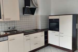 Geräumige 4-Zimmer-Wohnung mit großem Balkon am Sonnenhügel