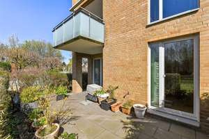 Moderne Wohnung in zentraler Wellingsbütteler Parkvilla  – Strenge 16, 22391 Wellingsbüttel, Hamburg – Vorschaubild 9