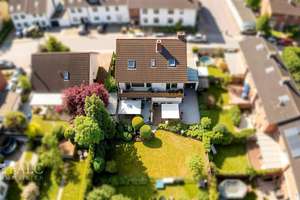 7-Familienhaus in Top-Lage von Leverkusen-Hitdorf – Voll vermietet & über 5 % Rendite – Die vollständige Adresse der Immobilie erhältst du vom Anbieter., 51371 Hitdorf, Leverkusen – Vorschaubild 2