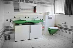Helle 2-Zimmer-Wohnung mit 2 Balkonen in Vaterstetten – vollmöbliert, nahe S-Bahn Baldham – Franz-Lehar-Straße 29, 85591 Vaterstetten – Vorschaubild 11