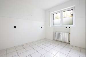3 Familienhaus mit 2 freien, großen Wohnungen plus Garage in Bergheim-Büsdorf – Windmühlenstr. 24, 50129 Bergheim – Vorschaubild 9