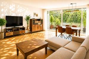 Büderich: Hochwertige 3-Zi.-ETW mit Südbalkon wertbeständig investieren oder später selbst einziehen – Die vollständige Adresse der Immobilie erhältst du vom Anbieter., 40667 Meerbusch – Vorschaubild 2