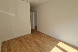 Moderne 3-Zimmer-Wohnung mit Terrasse und EBK in Hannover – Constantinstraße 40, 30177 List, Hannover – Vorschaubild 10