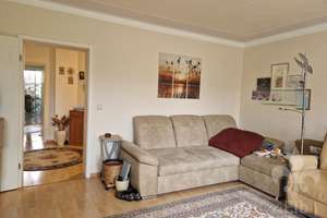 Viel Platz zum Wohlfühlen - 2 Zi. Wohnung mit 2 Balkonen, Wanne, Dusche, Abstellraum, PKW-Stellplatz – Die vollständige Adresse der Immobilie erhältst du vom Anbieter., 39112 Sudenburg, Magdeburg – Vorschaubild 3