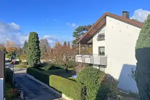 Gepflegtes Einfamilienhaus mit Platz für die ganze Familie | Große Doppelgarage, EBK & neues Bad – Heilbronn (Kreis) – Vorschaubild 4