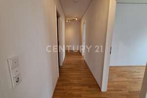 Exklusive 4‑Zimmer‑Wohnung mit Loggia, Aufzug und Weitblick in Mainz‑Weisenau – Wilhelm-Theodor-Römheld-Straße 11, 55130 Weisenau, Mainz – Vorschaubild 9