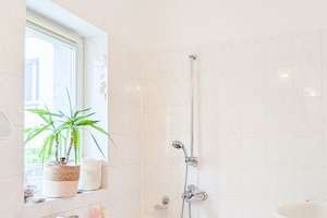 HOMESK - Altbaucharme in Berlin-Mitte | Lichtdurchflutete 2-Zimmer-Wohnung nahe Rosenthaler Platz – Zehdenicker Straße 16, 10119 Mitte (Ortsteil), Berlin – Vorschaubild 19