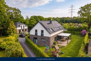 Elegantes Architektenhaus mit modernster Technik und außergewöhnlicher Wohnqualität