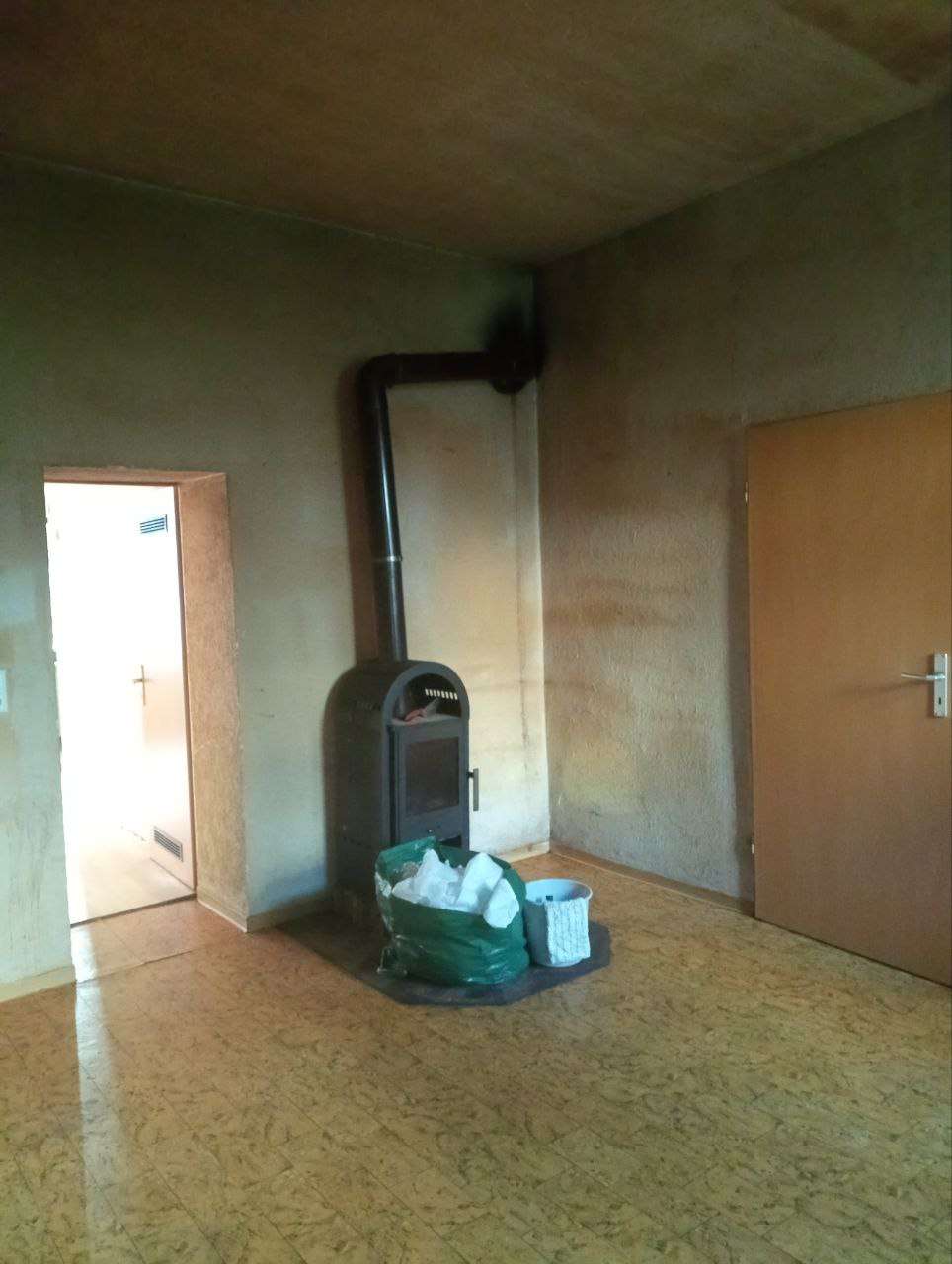 Kauf: VB 45.999€, 6 Zi. Wohnung (120 m²) & separates Grundstück, Kusel Kreis – Bild 3