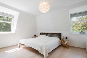 Stilvolles Einfamilienhaus mit großzügigem Garten im beliebten Hamburg-Sasel – Die vollständige Adresse der Immobilie erhältst du vom Anbieter., 22393 Sasel, Hamburg – Vorschaubild 14