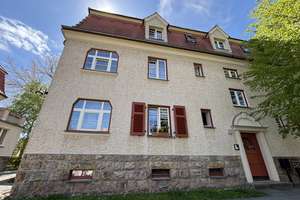 Denkmalschutz: Leerstehende und helle 3-Zimmer-Wohnung mit Garten im gefragten Dresden-Laubegast – Die vollständige Adresse der Immobilie erhältst du vom Anbieter., 1279 Laubegast, Dresden – Vorschaubild 2