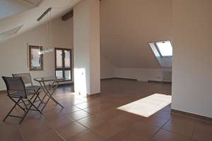 Offen für Angebote:S-Birkach: Schöne 3 Zi. Dachstudio-Wohnung in bester Lage – Die vollständige Adresse der Immobilie erhältst du vom Anbieter., 70599 Birkach-Süd, Stuttgart – Vorschaubild 3