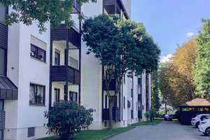 Zwei Balkone, Aufzug, Tiefgarage – diese Wohnung lässt keine Wünsche offen!