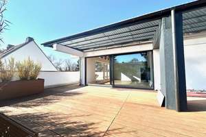 Stadthaus - 4 Zi Penthouse auf einem Wohnhaus - Wohnarchitektur hell - offen; DT ca 100qm