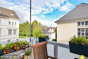 Helle Drei-Zimmerwohnung mit Balkon im 1. OG. Solingen Mitte.