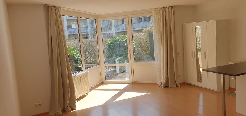 Helles, sonniges Apartment mit Terrasse und Garten in Dachau