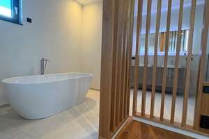 Property thumbnail 9