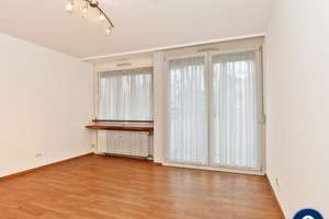 AIGNER - Singles aufgepasst! Helle 1-Zimmer-Wohnung mit Balkon in Bogenhausen – Die vollständige Adresse der Immobilie erhältst du vom Anbieter., 81925 Parkstadt, München – Vorschaubild 1