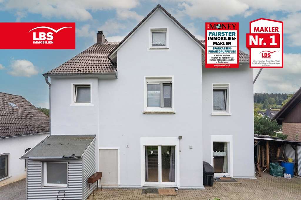 Immobilie in Halver - Ein-/Zweifamilienhaus mit Garage, Doppelcarport und Garten - Bild 0