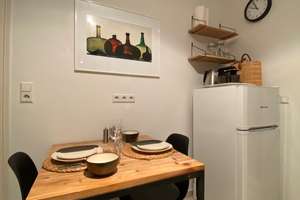 2 Zi. Altbauwohnung mit Balkon, möbliert  – Die vollständige Adresse der Immobilie erhältst du vom Anbieter., 70199 Südheim, Stuttgart – Vorschaubild 13