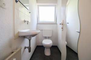 3-Zimmer-Wohnung im Hochparterre mit 2 Balkonen in Filderstadt-Bernhausen – Die vollständige Adresse der Immobilie erhältst du vom Anbieter., 70794 Filderstadt – Vorschaubild 9
