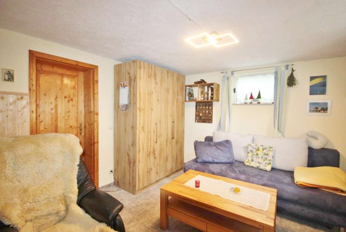 Immobilie in Hinterschmiding - "Für Menschen, die das Besondere lieben"
Liebevolles Unikat mit 2 Garagen, großzügigem Grundstück u - Bild 20