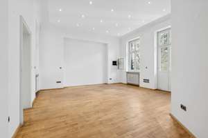 Rarität in Mannheim-Oststadt
Belle Etage in bester Lage am Wasserturm – Die vollständige Adresse der Immobilie erhältst du vom Anbieter., 68165 Schwetzingerstadt/Oststadt, Mannheim – Vorschaubild 8