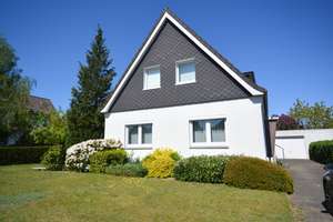 Einfamilienhaus mit Keller, 2 Garagen und Garten (ELW möglich) – Die vollständige Adresse der Immobilie erhältst du vom Anbieter., 23611 Bad Schwartau – Vorschaubild 3