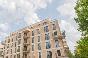 3 Zimmer Wohnung mit Erker und Balkon sowie mit Einbauküche – Schlossallee 9, 13156 Niederschönhausen, Berlin – Vorschaubild 4