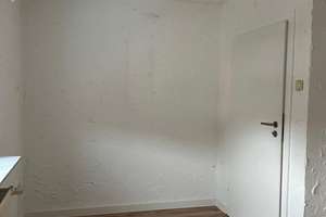 4-Zimmer-Wohnung 