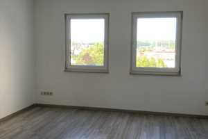 Charmantes 1-Zimmer-Apartment mit PKW-Stellplatz in gepflegter Wohnanlage – Breitscheidstr. 5, 57078 Siegen-Wittgenstein (Kreis) – Vorschaubild 2