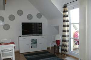 Wohnen mit Charakter: möblierte 1,5-Zimmer-Wohnung in Dresden-Bühlau – Heidemühlweg 22, 1324 Bühlau/Weißer Hirsch, Dresden – Vorschaubild 8