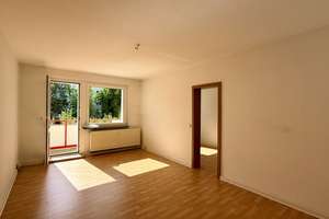 4-Zimmer-Erdgeschosswohnung am Zentrum – 8523 Bahnhofsvorstadt, Plauen – Vorschaubild 1