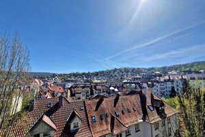 Exklusive DG-Altbauwohnung mit sonnigem Balkon und Fernblick – Die vollständige Adresse der Immobilie erhältst du vom Anbieter., 70197 Rotebühl, Stuttgart – Vorschaubild 7