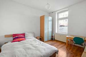 Charmante möblierte Altbauwohnung im Herzen von Berlin-Mitte