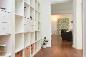 Wunderschöne, stilvoll möblierte Wohnung mit Balkon in top Lage in Stuttgart Mitte – 70182 Oberer Schlossgarten, Stuttgart – Vorschaubild 10