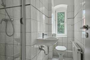 Mit Video: Praktische Hochparterre-Wohnung mit Tageslichtbad – Otto-Richter-Straße 40, 39116 Sudenburg, Magdeburg – Vorschaubild 10