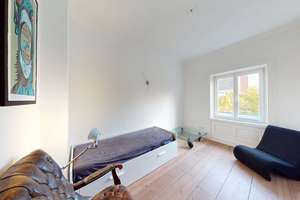 Property thumbnail 9