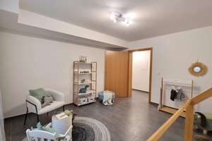 Schöner Bungalow als Ein- oder Zweifamilienhaus  -PROVISIONSFREI- – Ulmenweg 1/1, 75417 Mühlacker – Vorschaubild 6