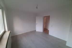Helle 2-Zimmer-Wohnung mit Blick ins Grüne in gepflegtem Büro-/Wohnhaus – St.-Anton-Straße 93-95, 47798 Krefeld – Vorschaubild 7