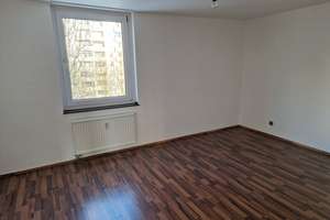 Von Privat: 2,5-Zimmer-Wohnung mit Aussicht und EBK in Köln – Glashüttenstraße 13, 51143 Porz (Ortsteil), Köln – Vorschaubild 4