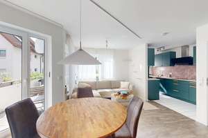 Renovierte 2,5-Zimmer-Wohnung mit Süd-Balkon, Einbauküche und TG-Stellplatz in Stuttgart-Möhringen – 70567 Möhringen-Süd, Stuttgart – Vorschaubild 3