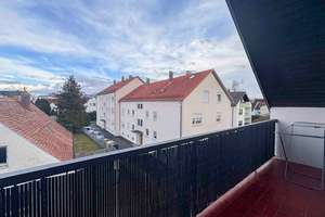 Top-Investment in Augsburg – Vermietete 3-Zimmer-Wohnung mit Balkon in zentraler Lage  – Die vollständige Adresse der Immobilie erhältst du vom Anbieter., 86165 Lechhausen-Süd, Augsburg – Vorschaubild 9