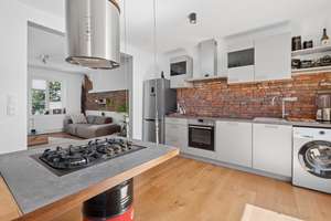 Altbau trifft modernes Wohnen – Exklusive Maisonette in Barmbek-Süd – Die vollständige Adresse der Immobilie erhältst du vom Anbieter., 22083 Barmbek-Süd, Hamburg – Vorschaubild 3