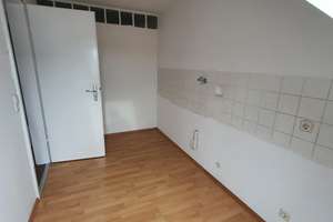 Modernisierte 5,5-Zimmer-Dachgeschosswohnung in Stuttgart-Heumaden – Fenchelstr 15, 70619 Heumaden, Stuttgart – Vorschaubild 16