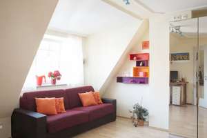 Provisionsfrei - Luxuriöse 3,5-Zimmer Dachgeschosswohnung - Wohnen über den Dächern von Nymphenburg – Lierstraße 12e, 80639 Nymphenburg, München – Vorschaubild 9
