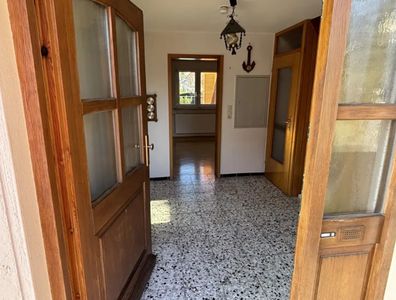 Schönes Haus in Top Lage mit großem Grundstück - Einbauküche - Garage