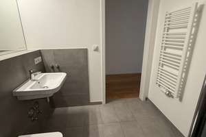 Kompakte 1-Zimmerwohnung mit Abstellkammer (inkl. Loggia & Keller) – Biedenkopfer Straße 46, 13507 Tegel, Berlin – Vorschaubild 5