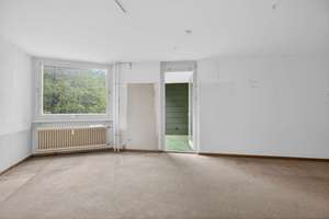 Leerstehende 2,5-Zimmer-Wohnung am Waldrand mit Balkon, Tiefgarage und viel Potenzial – Otto-Hahn-Platz 3, 69126 Emmertsgrund, Heidelberg – Vorschaubild 9